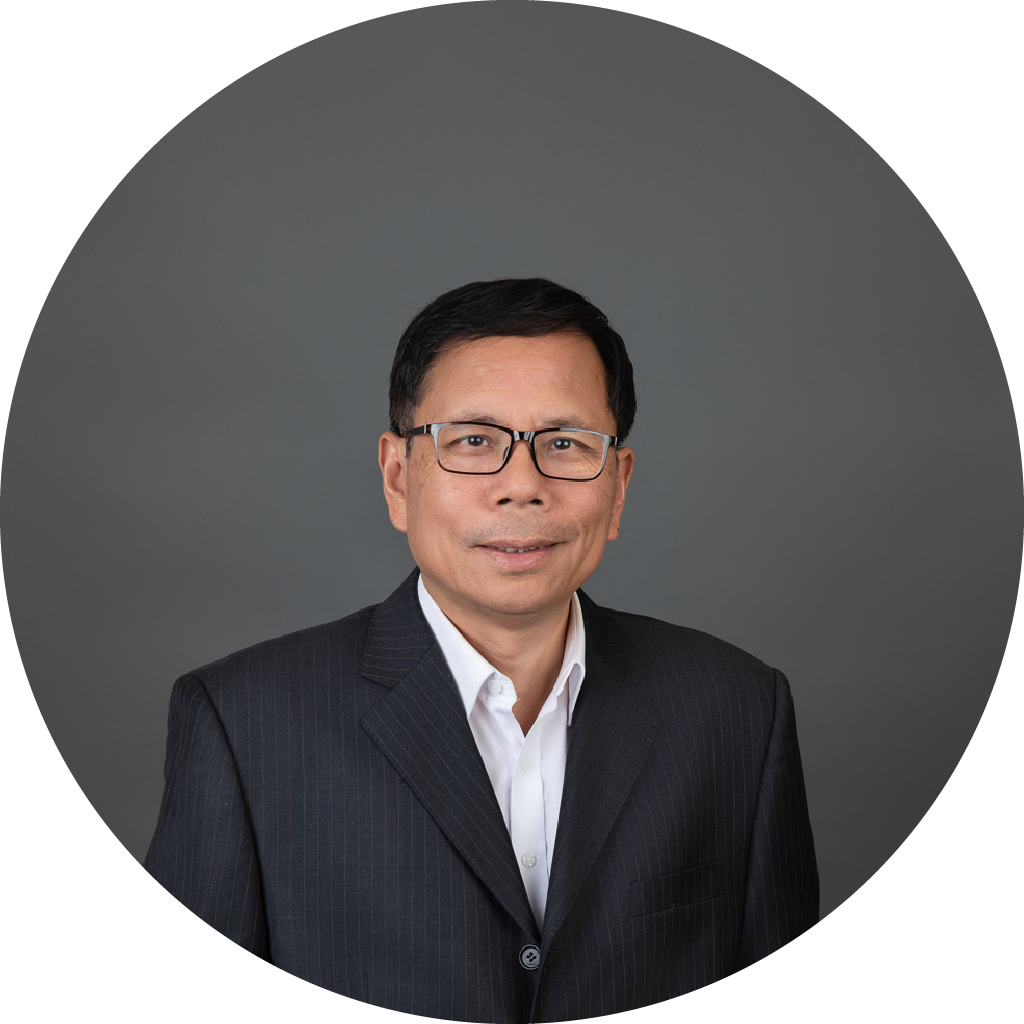 A portrait of David Z, a Sales Consultant at EW Property Group.